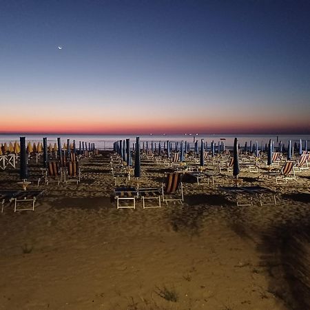 Appartamento Felicia San Benedetto del Tronto Luaran gambar