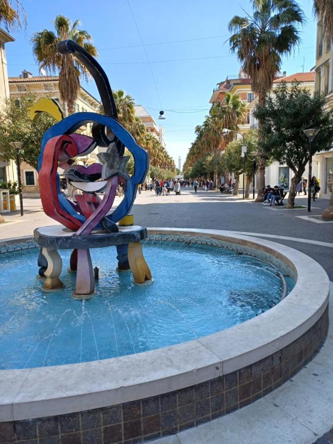 Appartamento Felicia San Benedetto del Tronto Luaran gambar