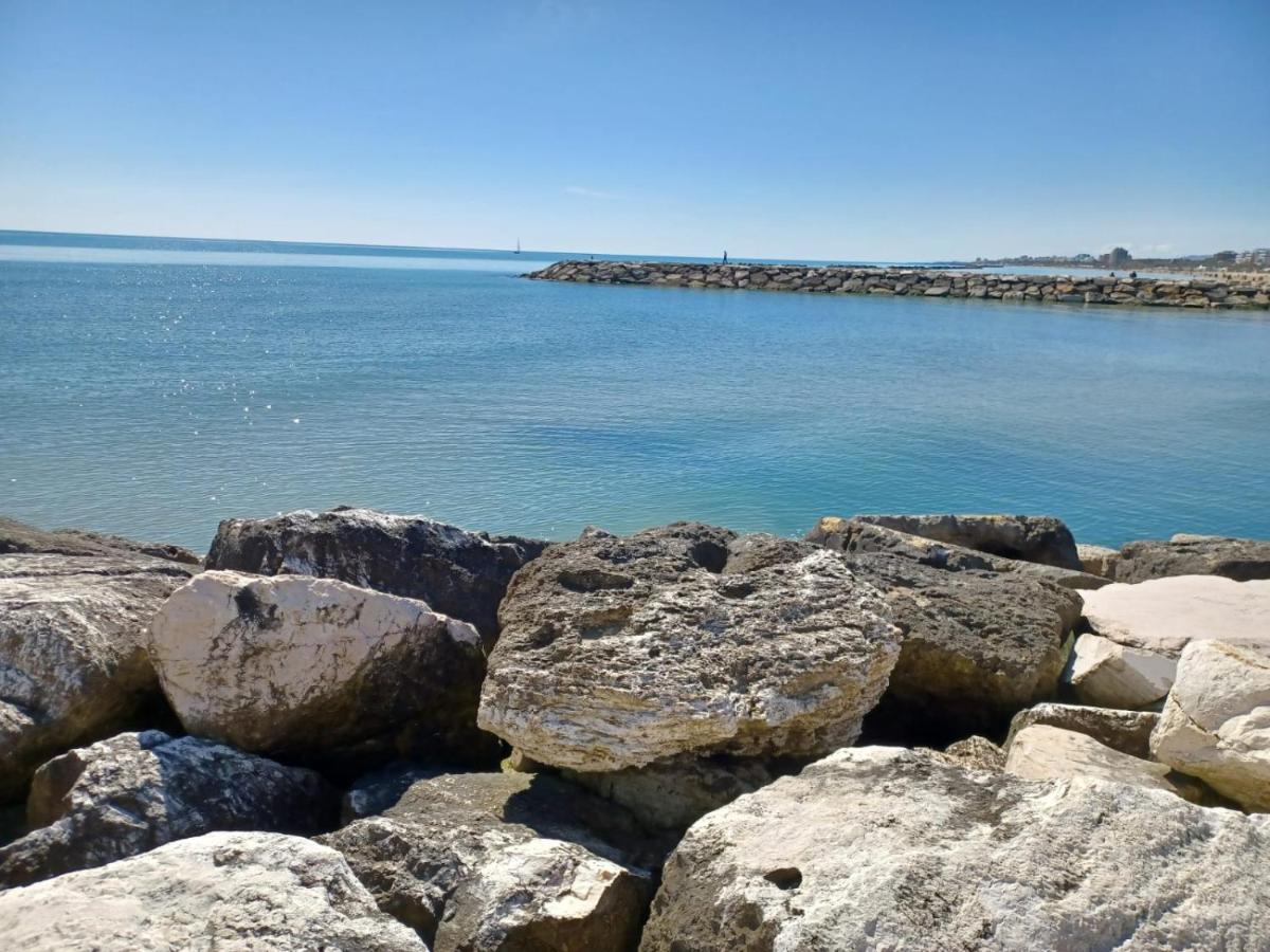 Appartamento Felicia San Benedetto del Tronto Luaran gambar