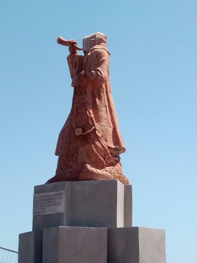 Appartamento Felicia San Benedetto del Tronto Luaran gambar